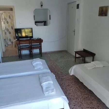 Ammoudia * Agia Marina (Aegina)