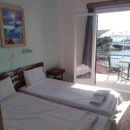 Hotel Ammoudia *